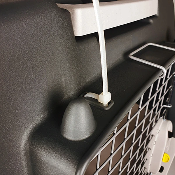 6877b370_stefanplast-gulliver-5-transport-box-dog-carrier